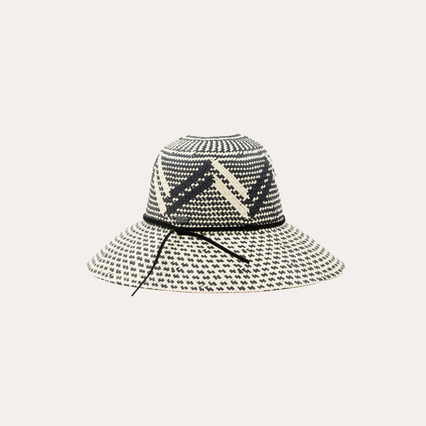 Cordelia Raffia Hat in Black and White colouring