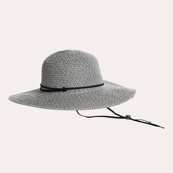 Canadian Hat Adriana in Black and White