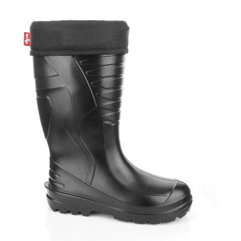 Picture showing a side profile of the Highlander boot.