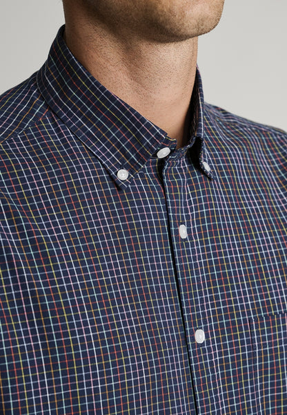 Model wearing portifino short sleeved shirt and up close to neck line.