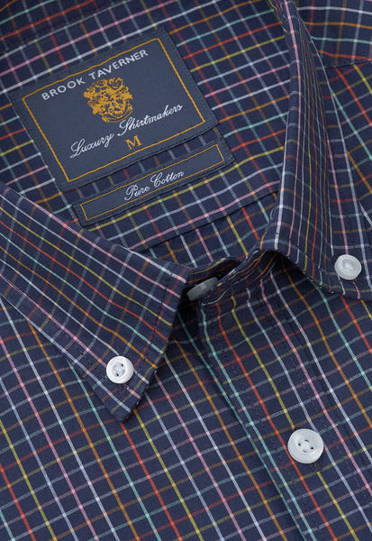 Up close of neckline of Portifino short sleeved shirt.