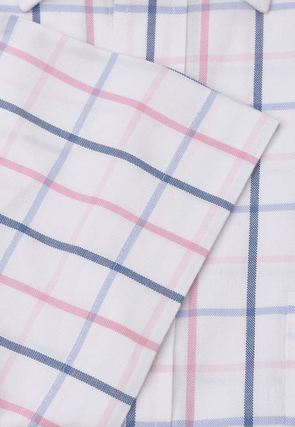 An upclose image of  Pink Tattersal short sleeved shirt 4738A